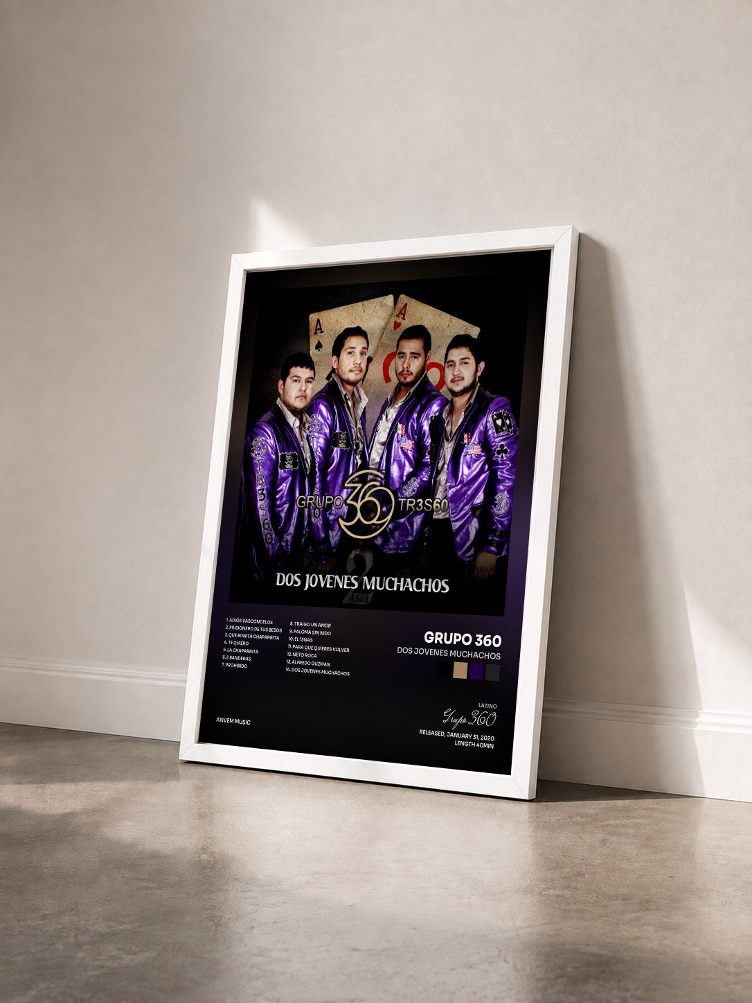 #blanc Tableau de l'album Dos Jovenes Muchachos de Grupo 360 vu de trois quarts, cadre blanc