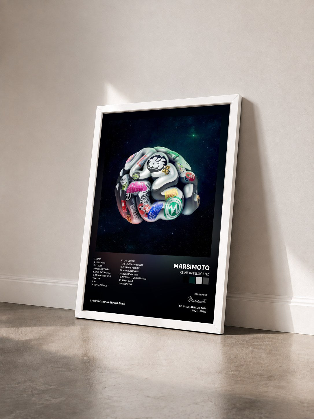 #blanc Tableau de l'album KEINE INTELLIGENZ de Marsimoto vu de trois quarts, cadre blanc