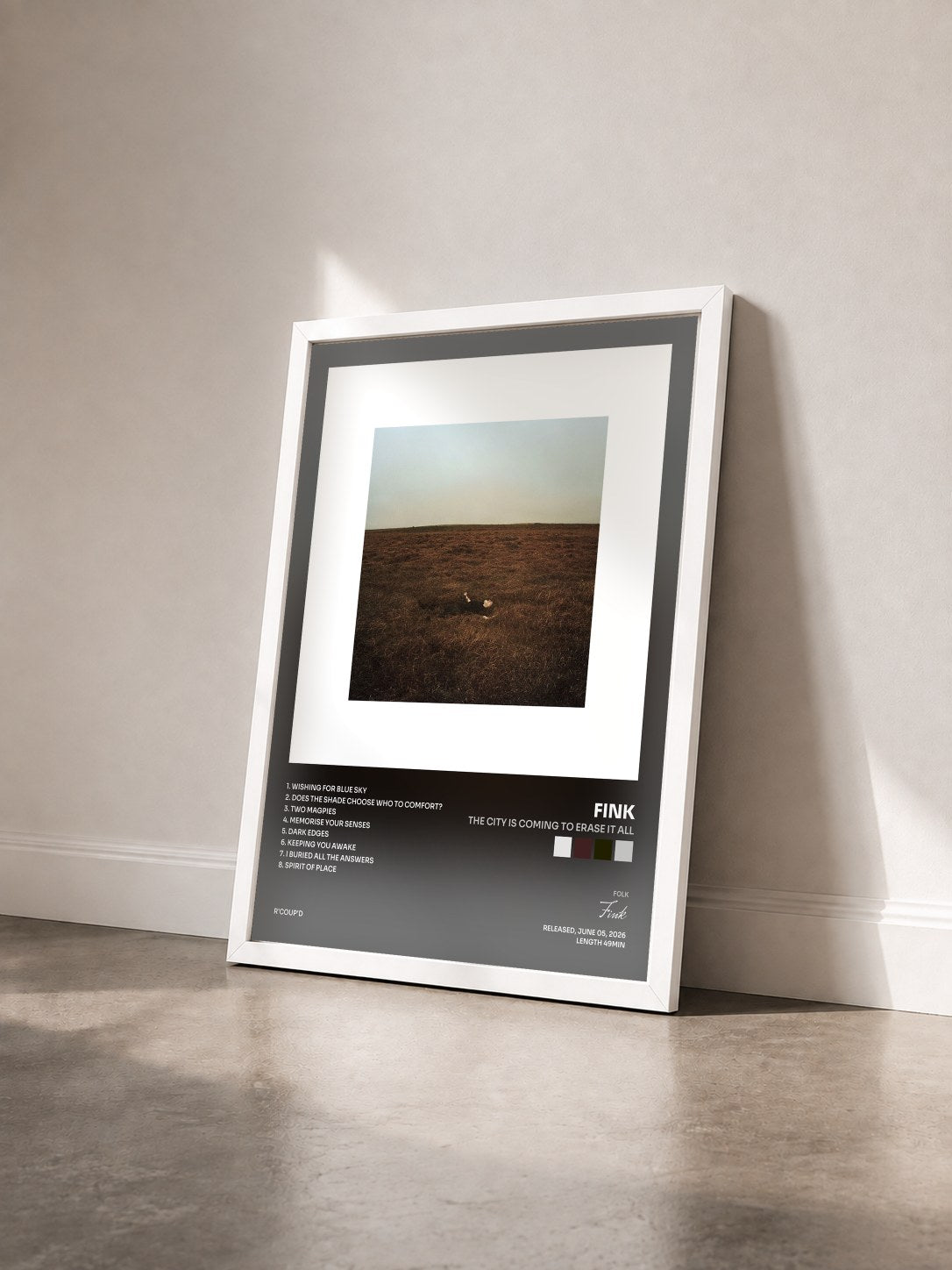 #blanc Tableau de l'album The City Is Coming To Erase It All de Fink vu de trois quarts, cadre blanc