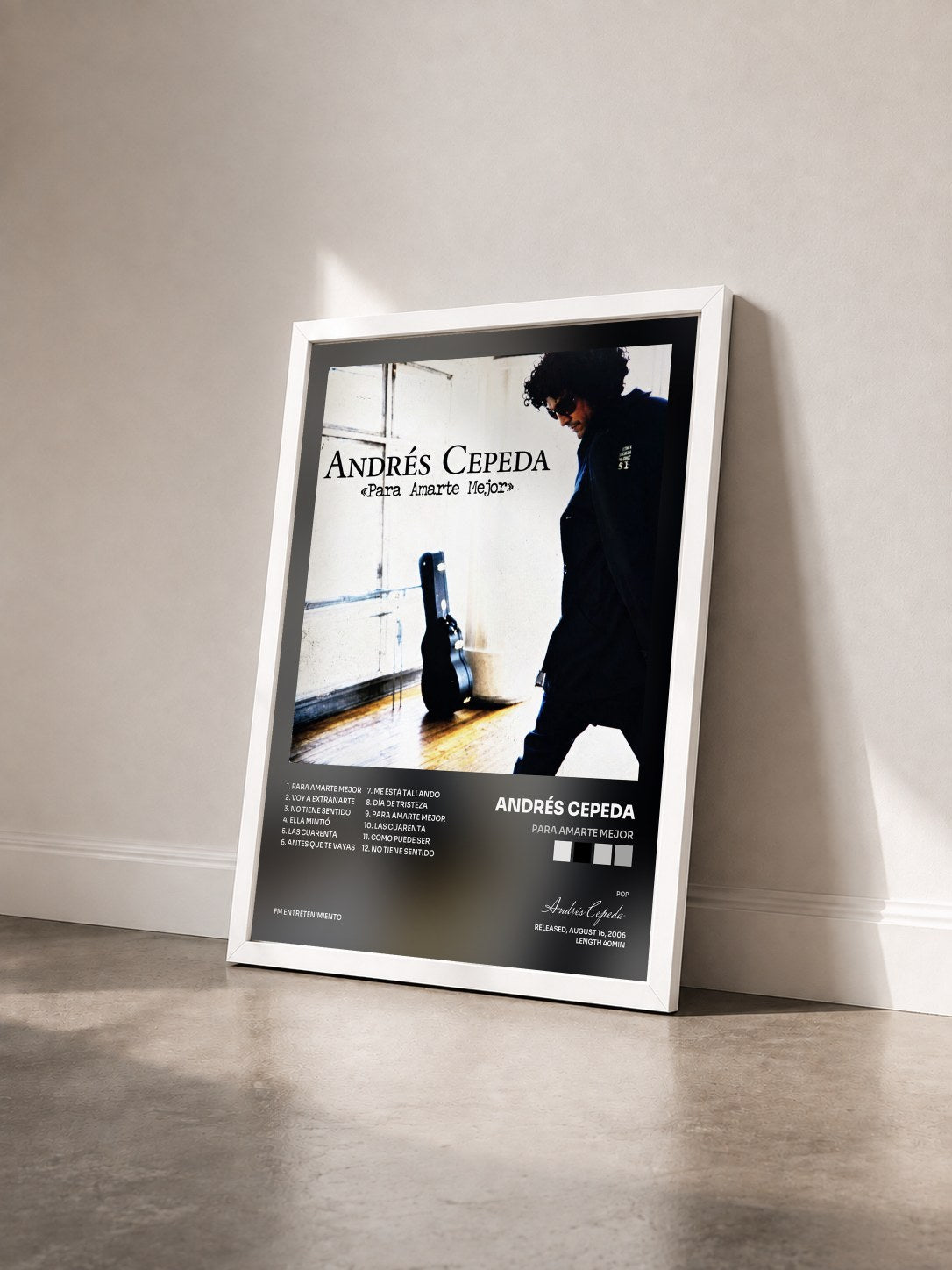 #blanc Tableau de l'album Para Amarte Mejor de Andrés Cepeda vu de trois quarts, cadre blanc
