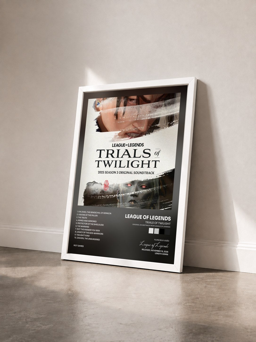 #blanc Tableau de l'album Trials of Twilight (Original Soundtrack from League of Legends) de League of Legends vu de trois quarts, cadre blanc