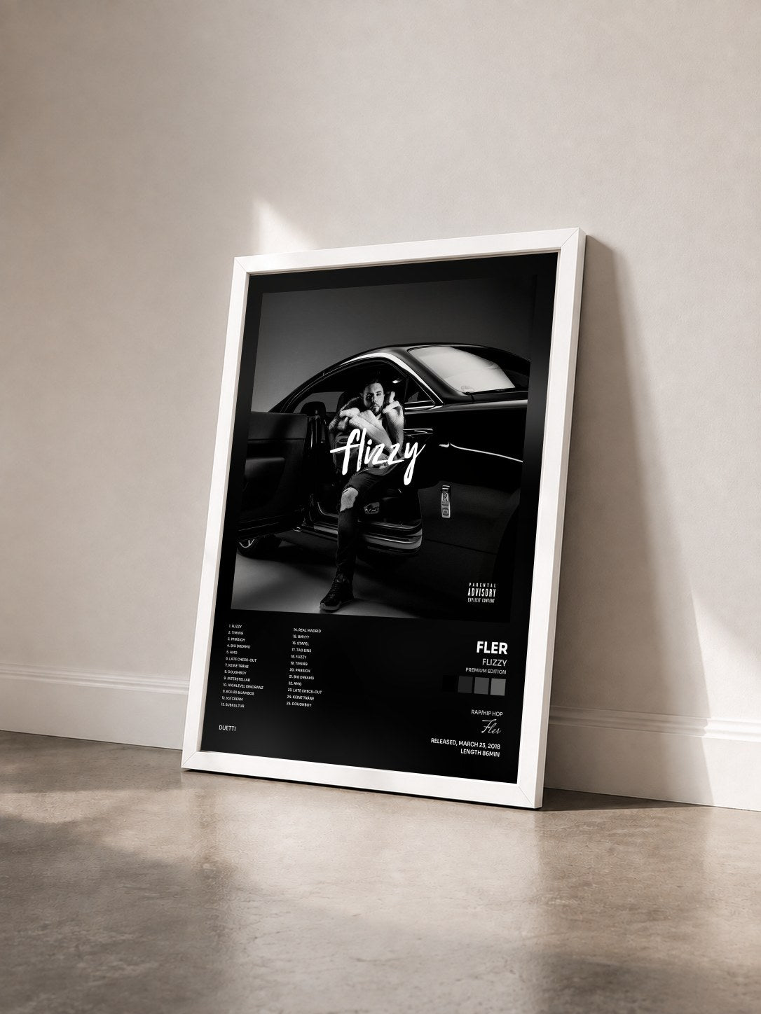 #blanc Tableau de l'album Flizzy (Premium Edition) de Fler vu de trois quarts, cadre blanc