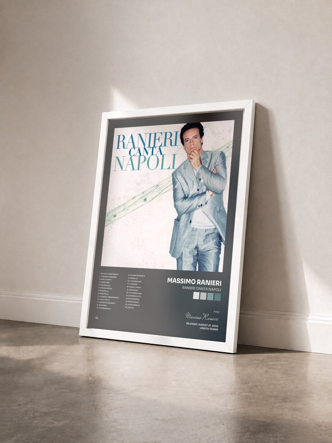 #blanc Tableau de l'album Ranieri Canta Napoli de Massimo Ranieri vu de trois quarts, cadre blanc