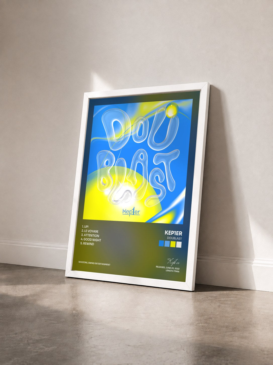 #blanc Tableau de l'album DOUBLAST de Kep1er vu de trois quarts, cadre blanc