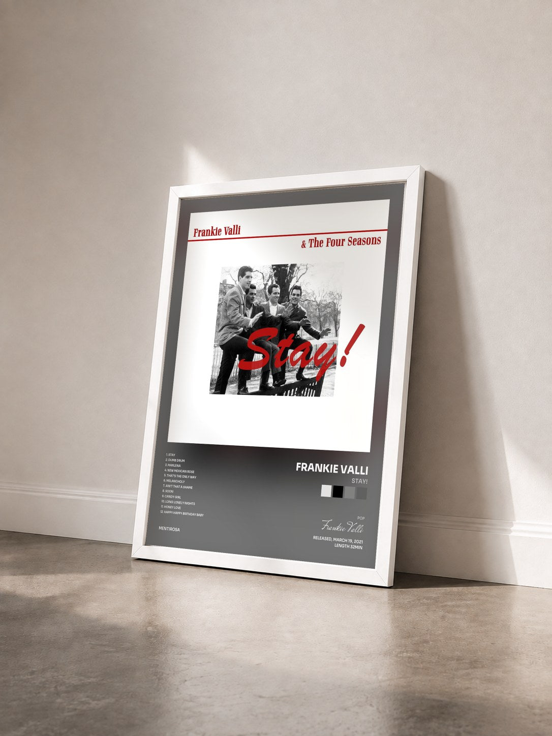 #blanc Tableau de l'album Stay! de Frankie Valli vu de trois quarts, cadre blanc