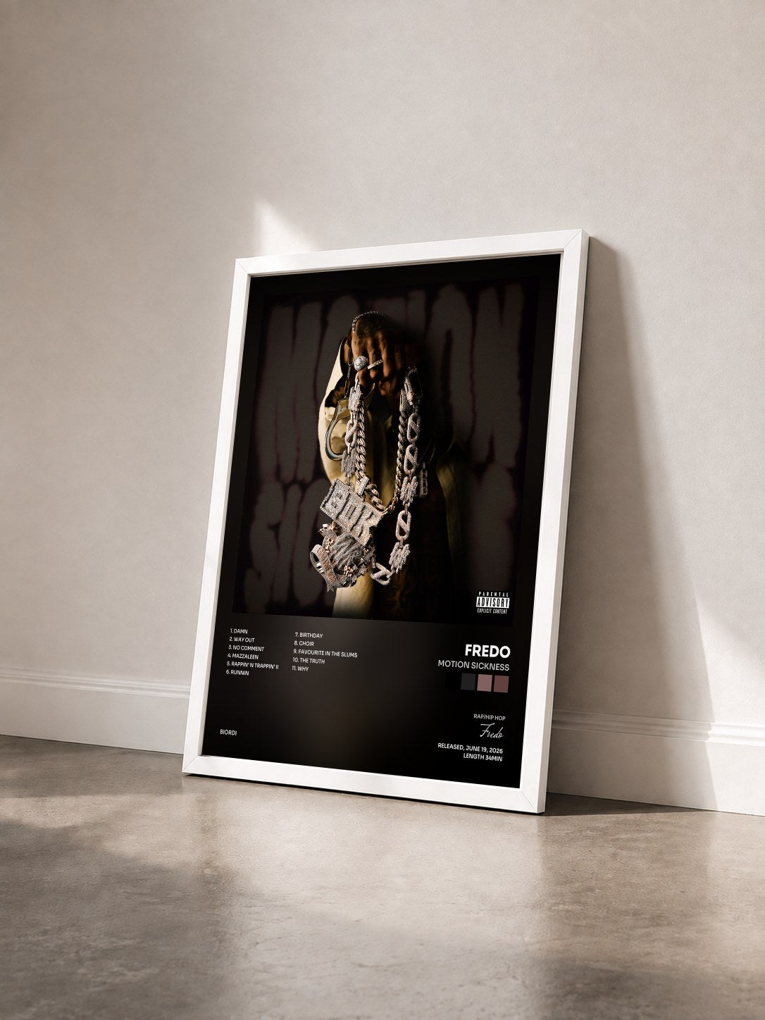 #blanc Tableau de l'album Motion Sickness de Fredo vu de trois quarts, cadre blanc