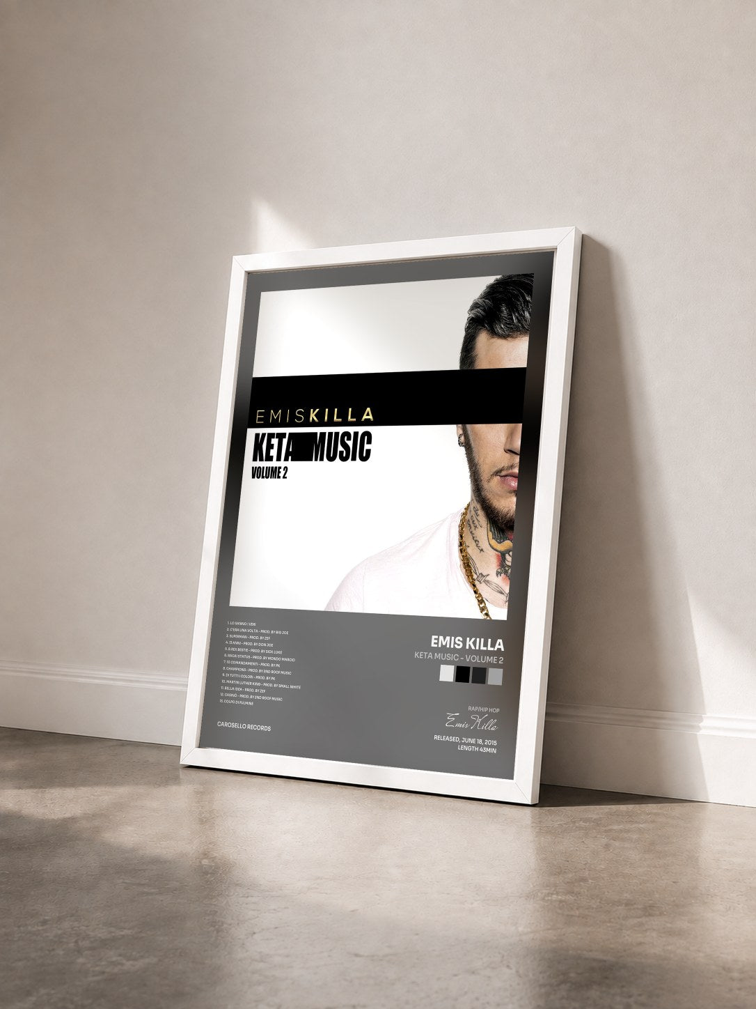 #blanc Tableau de l'album Keta Music - Volume 2 de Emis Killa vu de trois quarts, cadre blanc