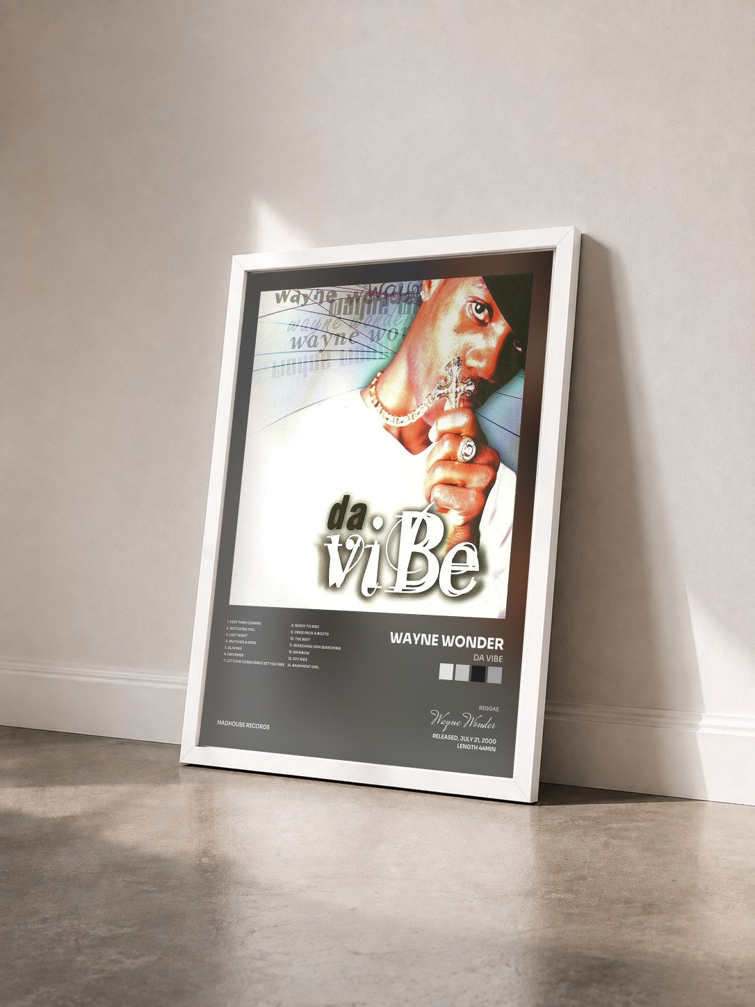 #blanc Tableau de l'album Da Vibe de Wayne Wonder vu de trois quarts, cadre blanc