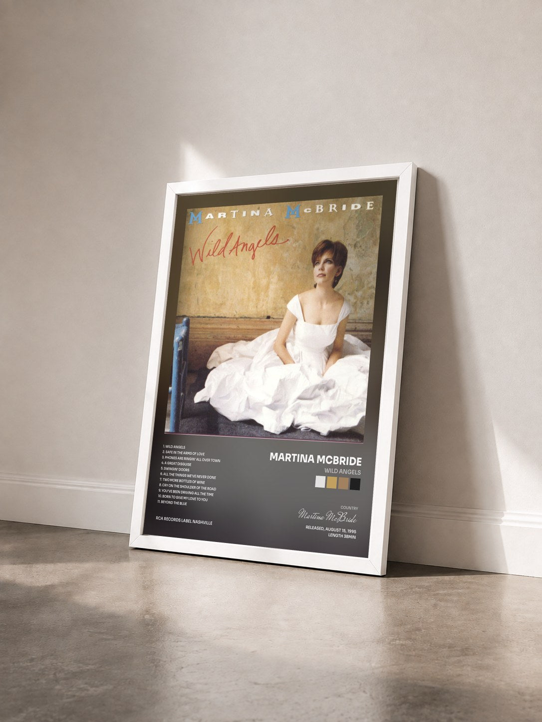 #blanc Tableau de l'album Wild Angels de Martina McBride vu de trois quarts, cadre blanc