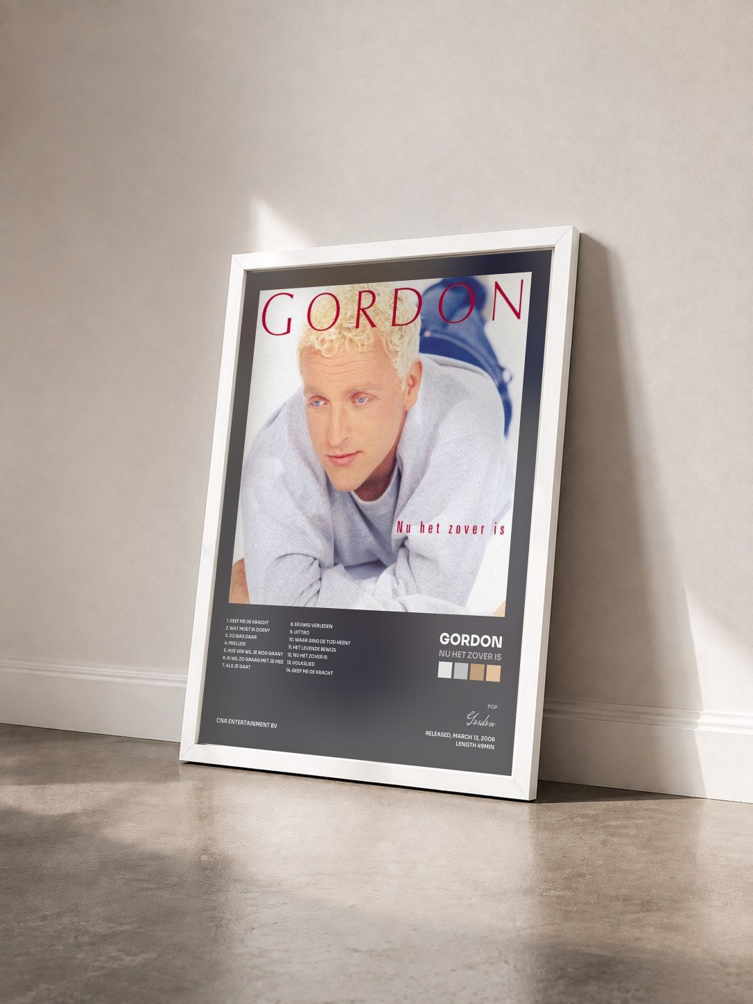 #blanc Tableau de l'album Nu Het Zover Is de Gordon vu de trois quarts, cadre blanc