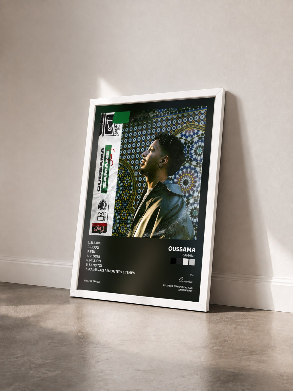 #blanc Tableau de l'album Zamane de Oussama vu de trois quarts, cadre blanc