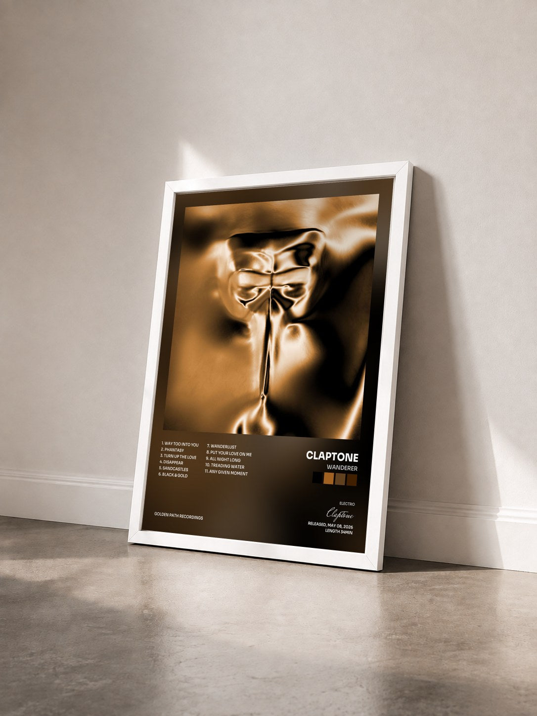 #blanc Tableau de l'album Wanderer de Claptone vu de trois quarts, cadre blanc