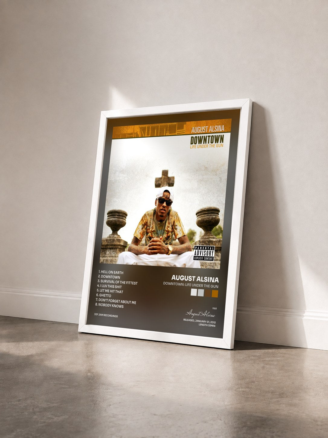 #blanc Tableau de l'album Downtown: Life Under The Gun de August Alsina vu de trois quarts, cadre blanc