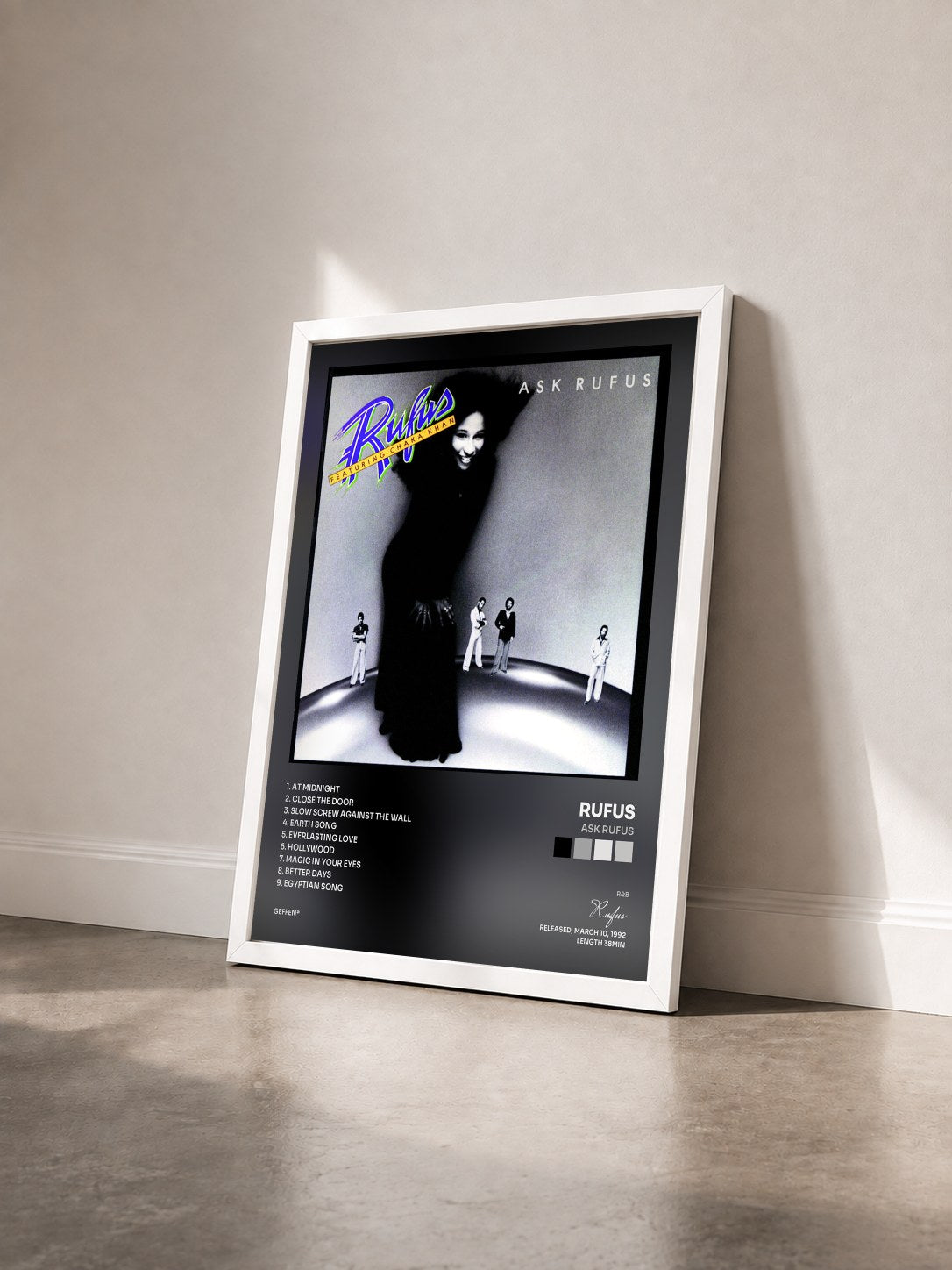 #blanc Tableau de l'album Ask Rufus de Rufus vu de trois quarts, cadre blanc