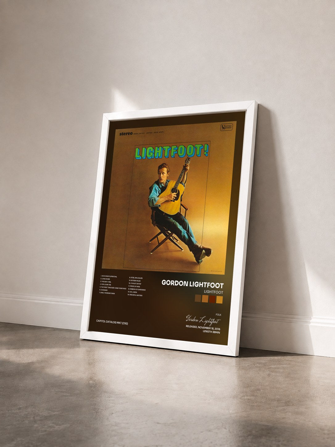 #blanc Tableau de l'album Lightfoot de Gordon Lightfoot vu de trois quarts, cadre blanc