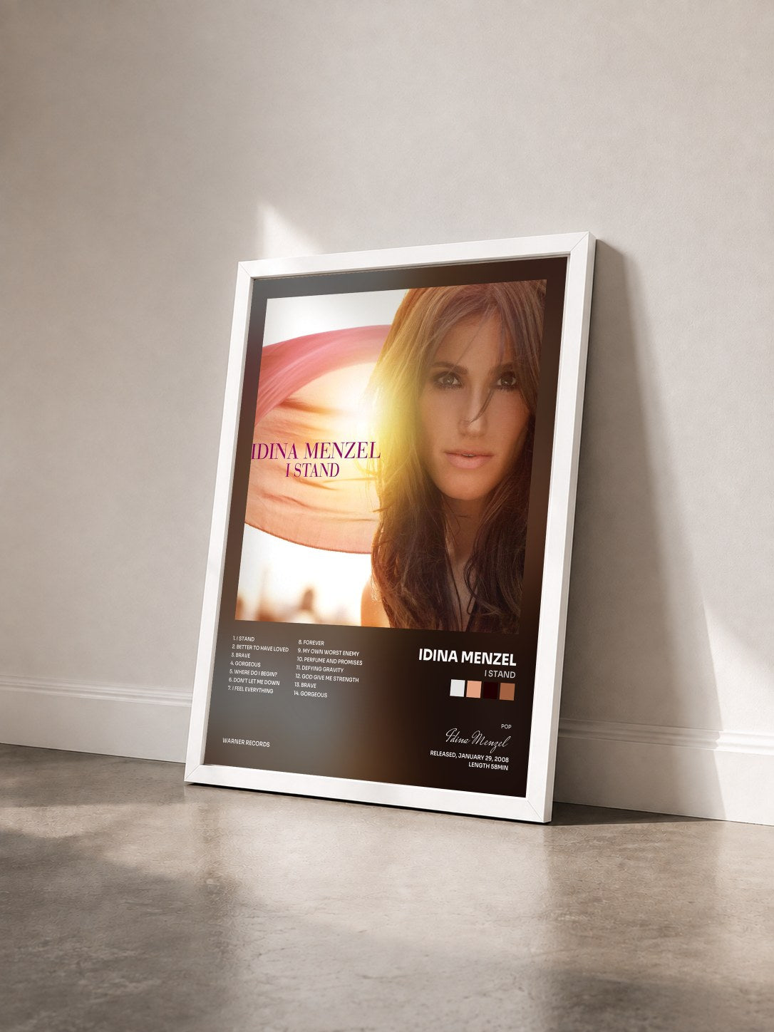 #blanc Tableau de l'album I Stand de Idina Menzel vu de trois quarts, cadre blanc