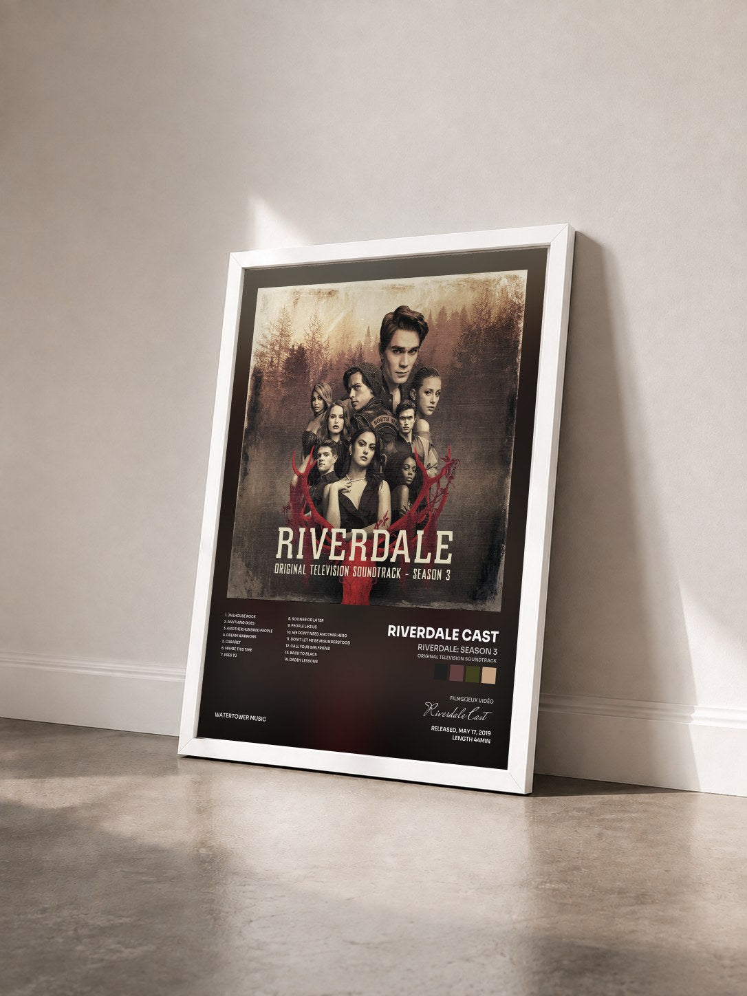 #blanc Tableau de l'album Riverdale: Season 3 (Original Television Soundtrack) de Riverdale Cast vu de trois quarts, cadre blanc