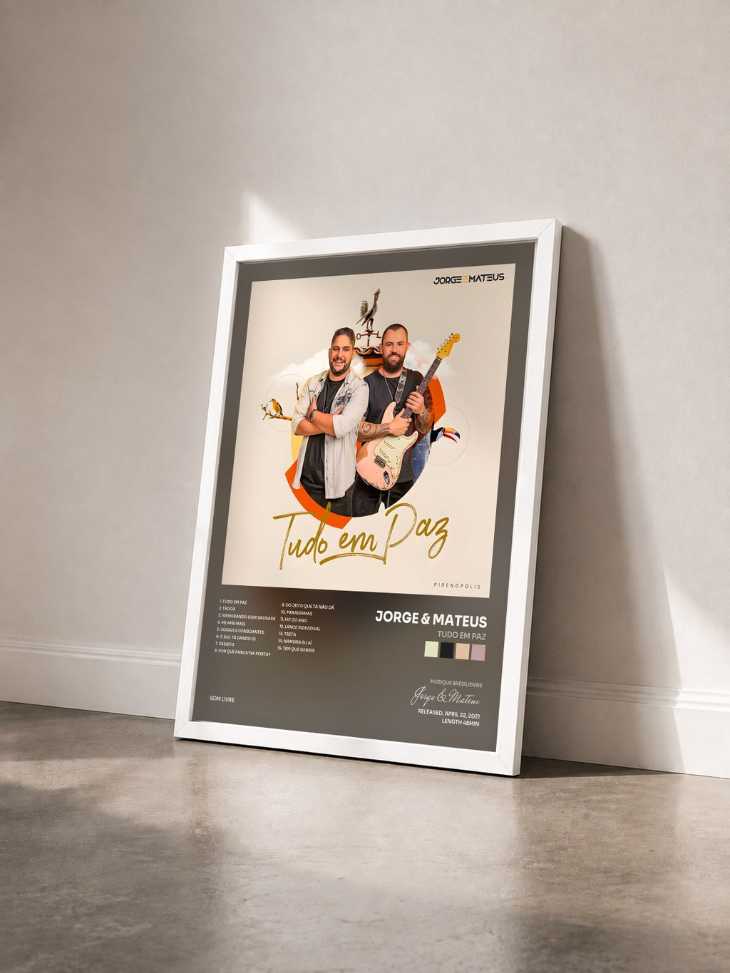 #blanc Tableau de l'album Tudo Em Paz de Jorge & Mateus vu de trois quarts, cadre blanc