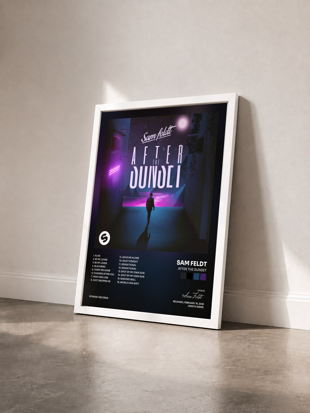 #blanc Tableau de l'album After The Sunset de Sam Feldt vu de trois quarts, cadre blanc