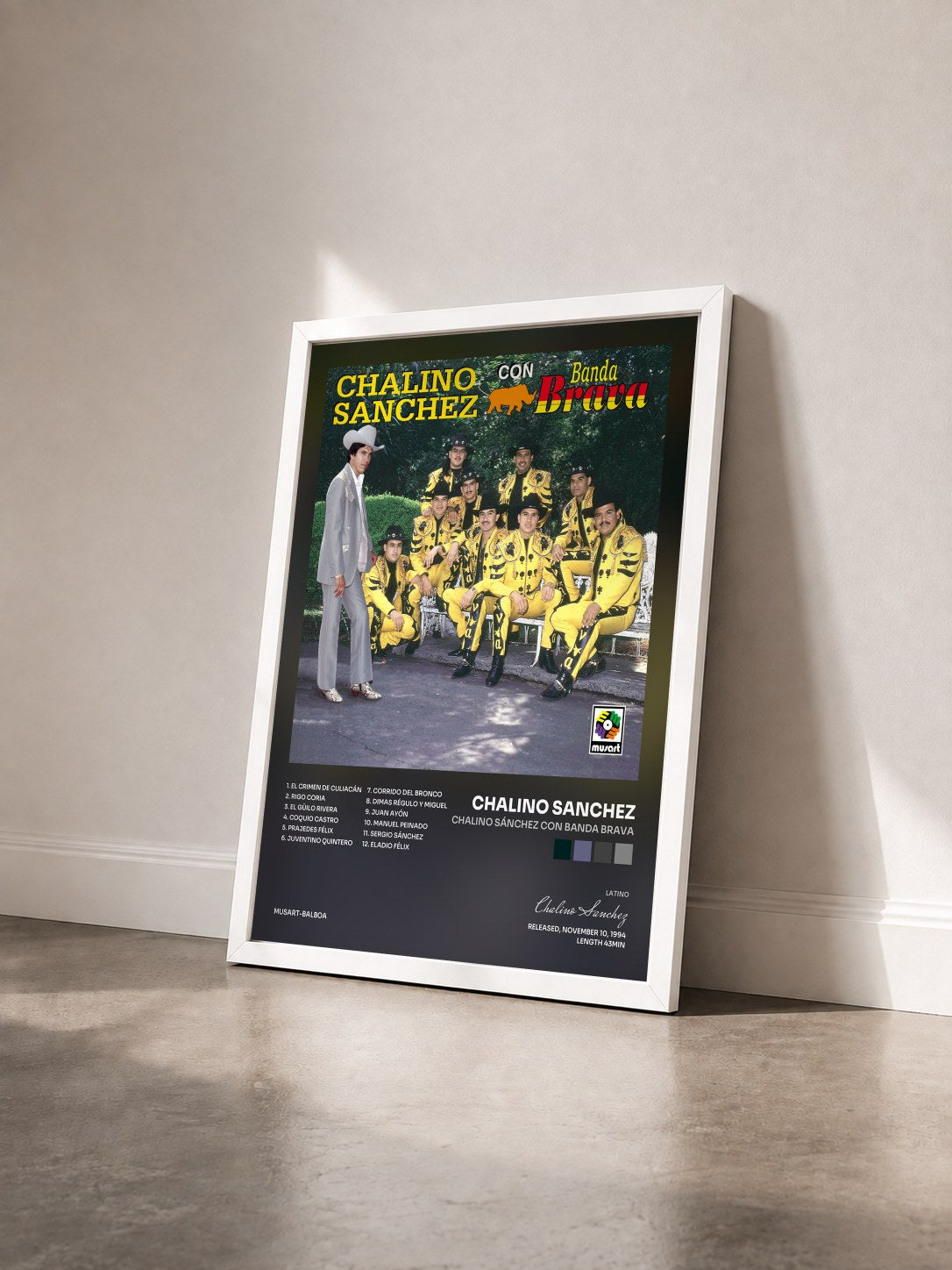 #blanc Tableau de l'album Chalino Sánchez Con Banda Brava de Chalino Sanchez vu de trois quarts, cadre blanc