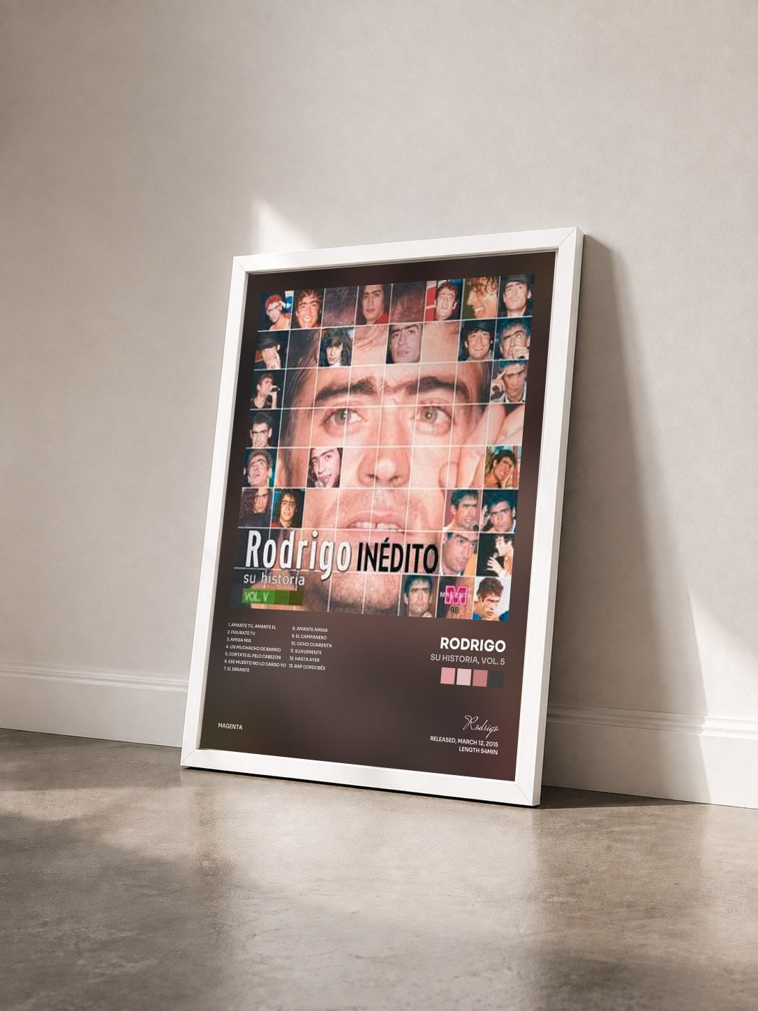 #blanc Tableau de l'album Su Historia, Vol. 5 de Rodrigo vu de trois quarts, cadre blanc