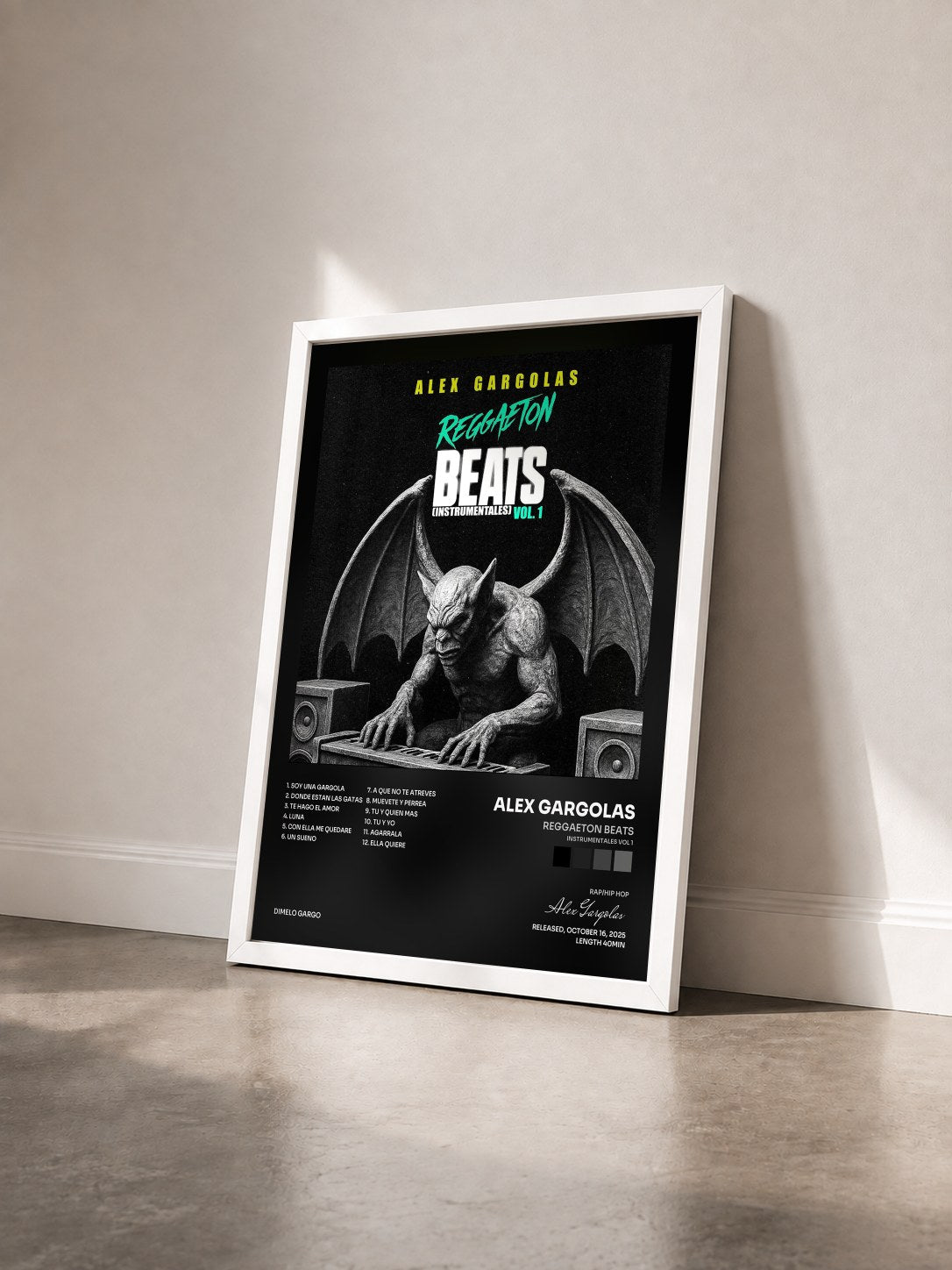 #blanc Tableau de l'album Reggaeton Beats (Instrumentales Vol 1) de Alex Gargolas vu de trois quarts, cadre blanc