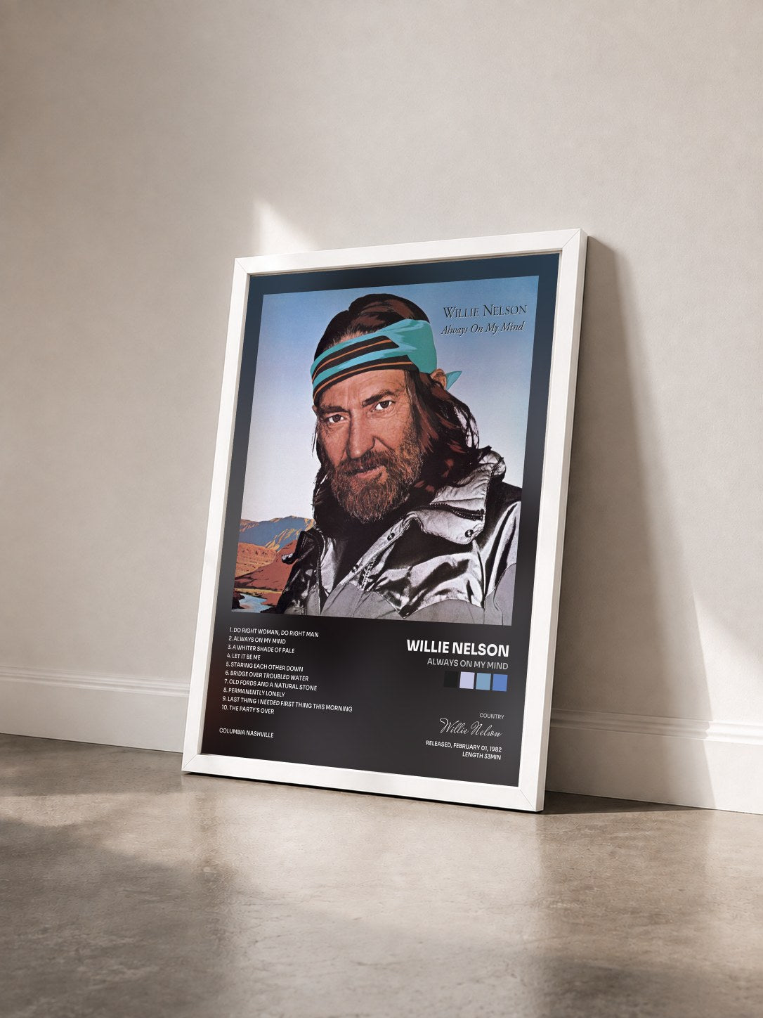 #blanc Tableau de l'album Always On My Mind de Willie Nelson vu de trois quarts, cadre blanc