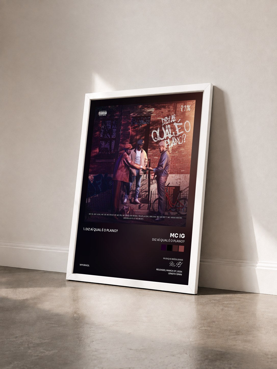 #blanc Tableau de l'album Diz Aí Qual é o Plano? de Mc IG vu de trois quarts, cadre blanc