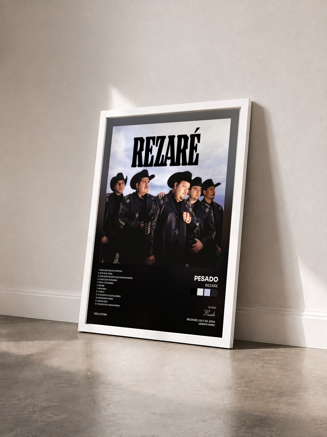 #blanc Tableau de l'album Rezare de Pesado vu de trois quarts, cadre blanc