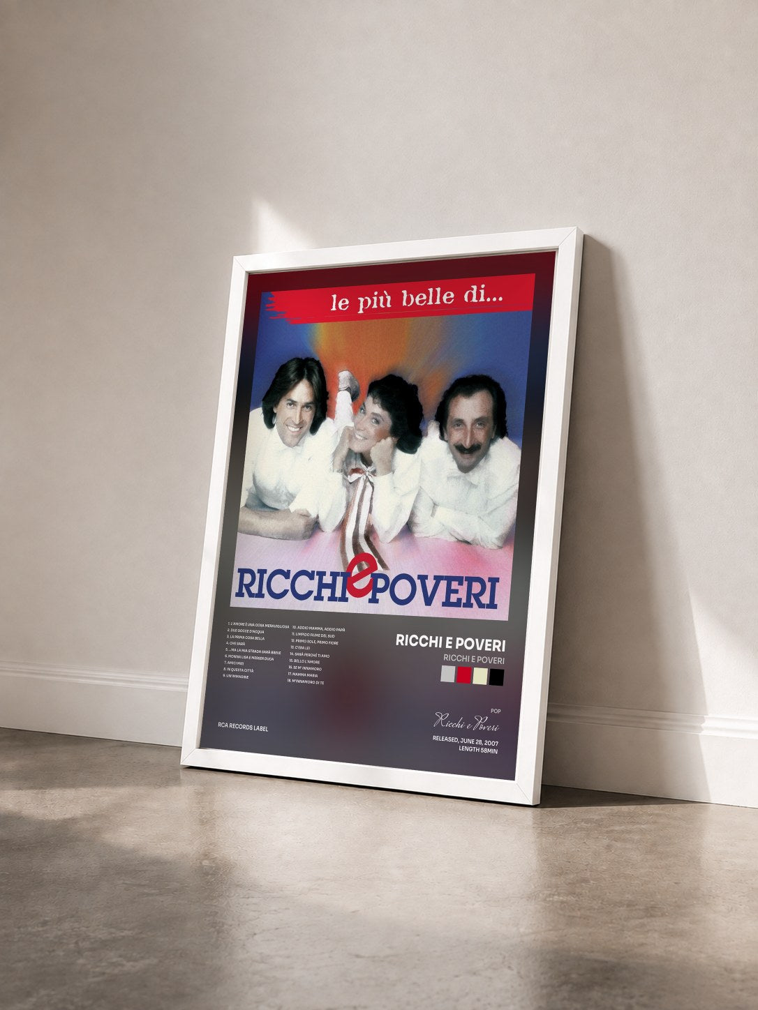 #blanc Tableau de l'album Ricchi E Poveri de Ricchi e Poveri vu de trois quarts, cadre blanc