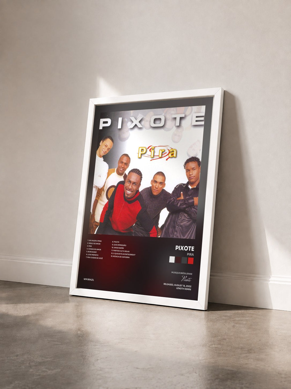 #blanc Pira di Pixote in stampa incorniciata vista di tre quarti, cornice bianca