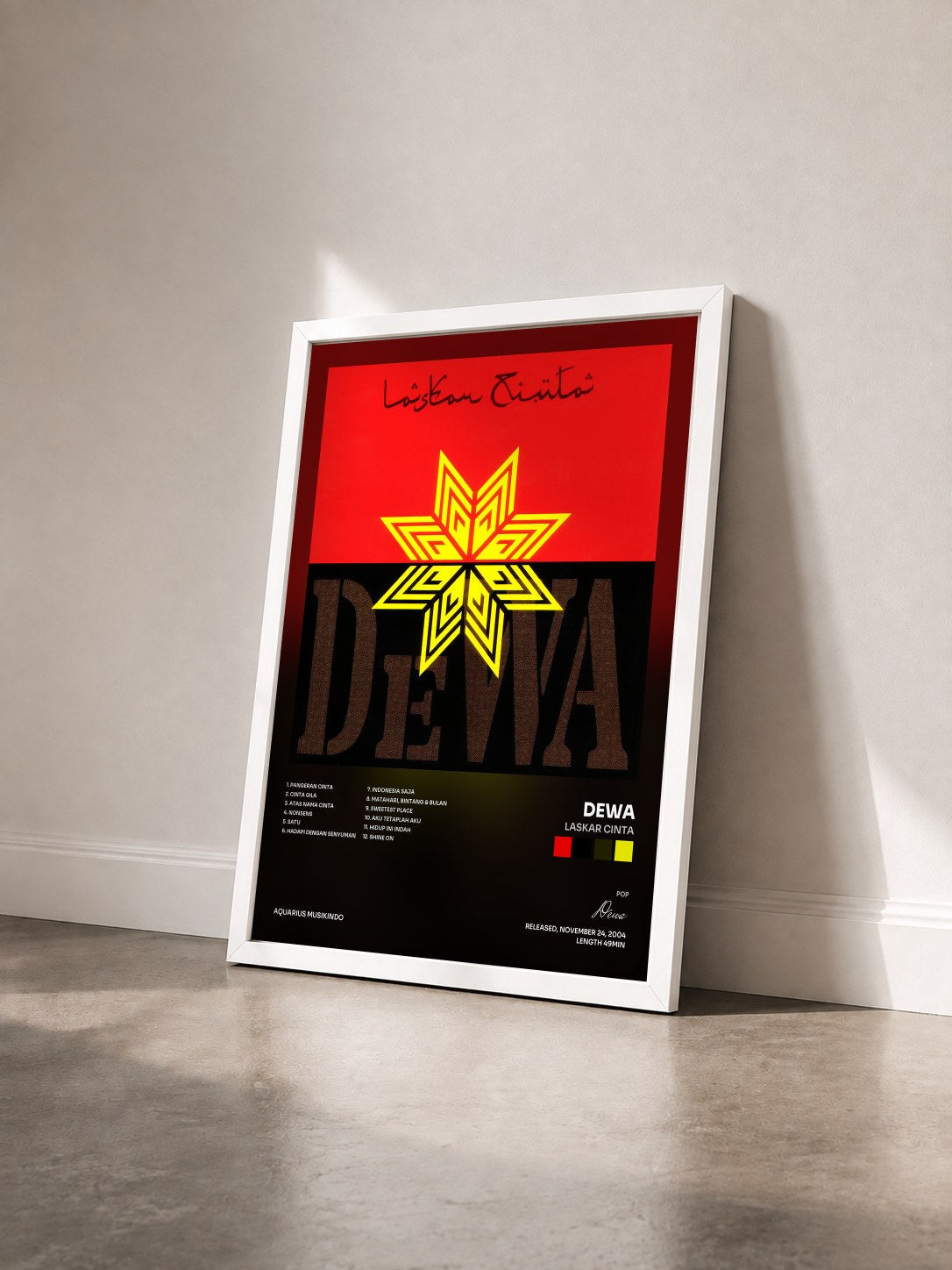 #blanc Tableau de l'album Laskar Cinta de Dewa vu de trois quarts, cadre blanc