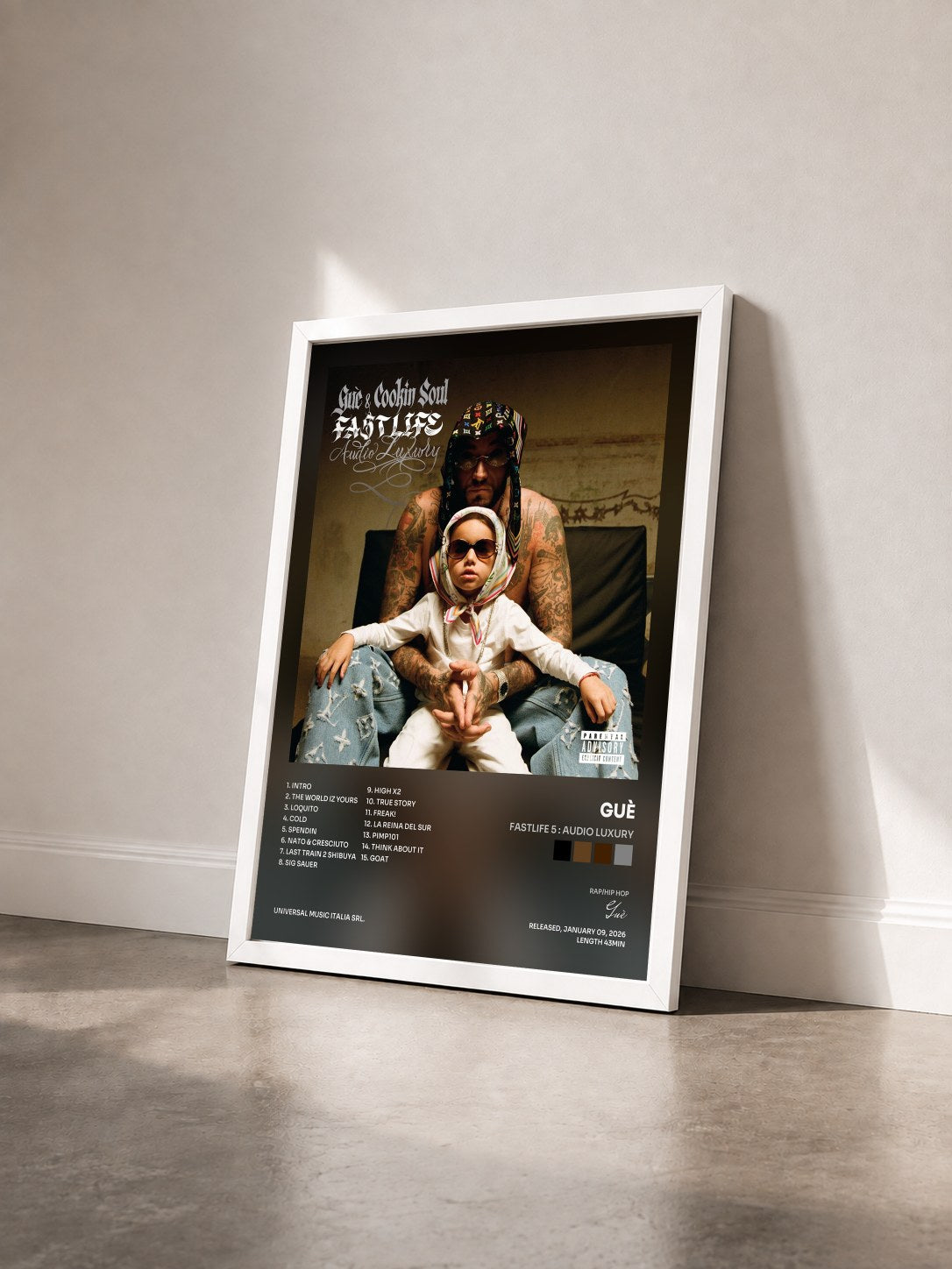 #blanc Tableau de l'album FASTLIFE 5 : Audio Luxury de Guè vu de trois quarts, cadre blanc
