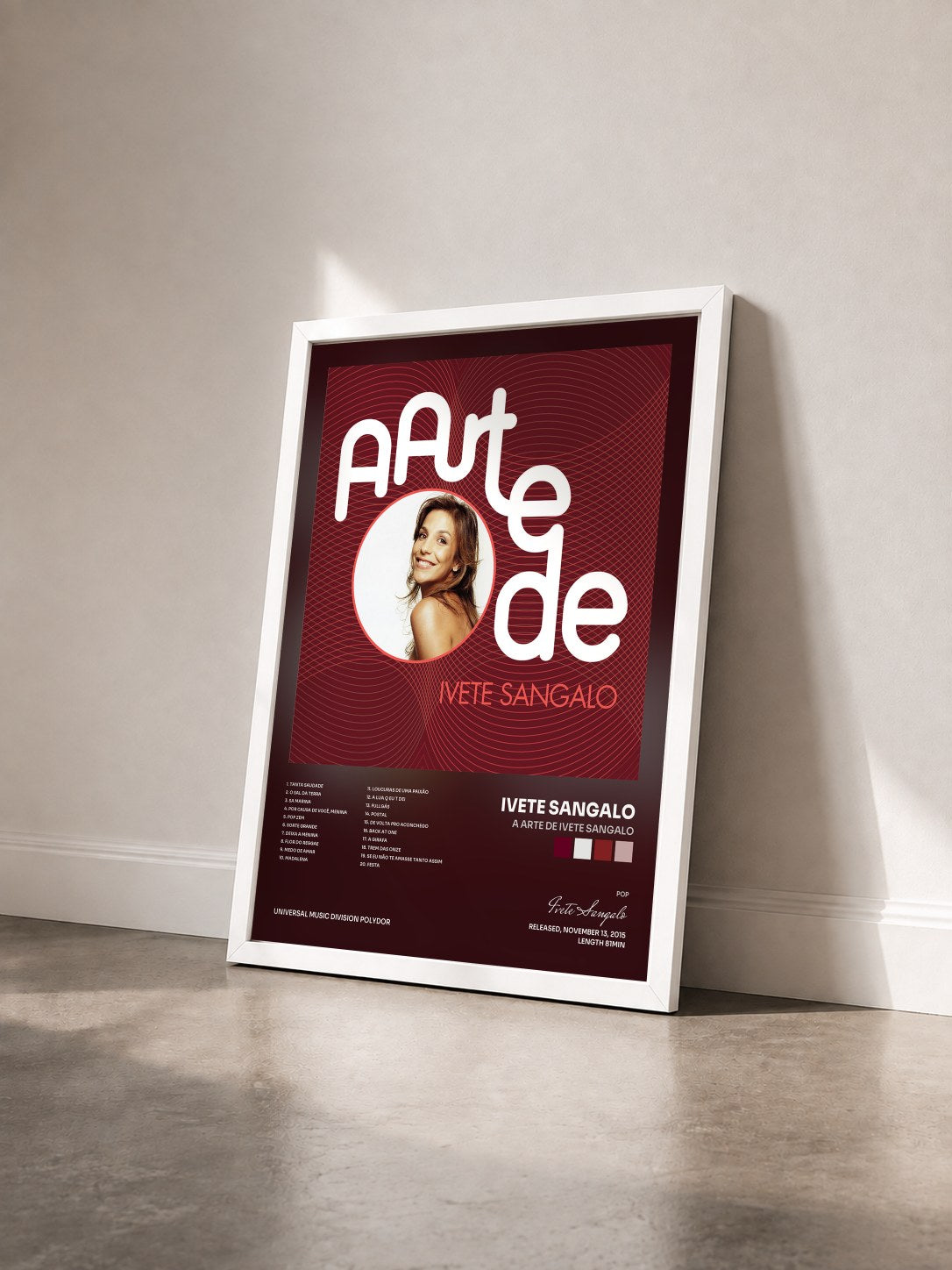 #blanc Tableau de l'album A Arte De Ivete Sangalo de Ivete Sangalo vu de trois quarts, cadre blanc