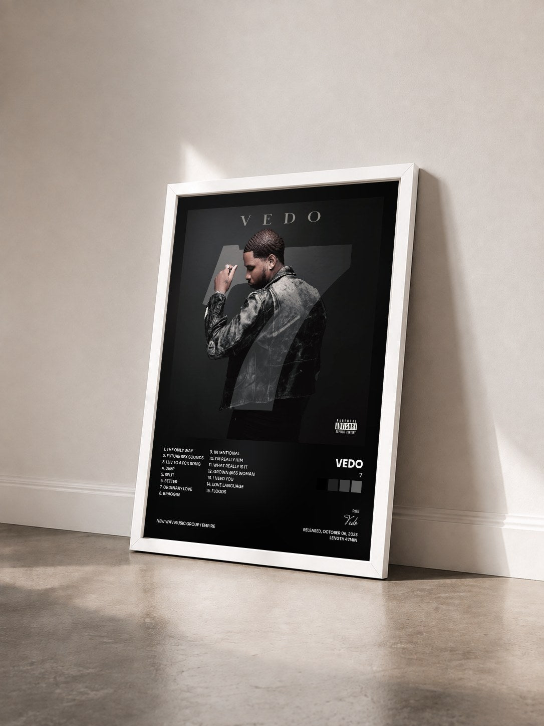 #blanc Tableau de l'album 7 de Vedo vu de trois quarts, cadre blanc