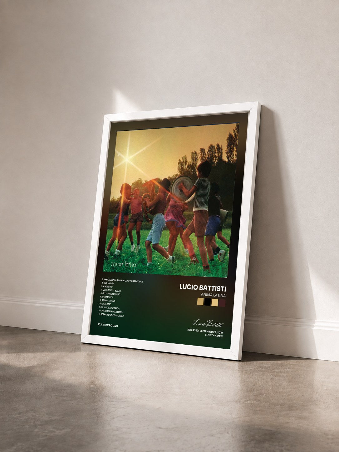 #blanc Tableau de l'album Anima latina de Lucio Battisti vu de trois quarts, cadre blanc