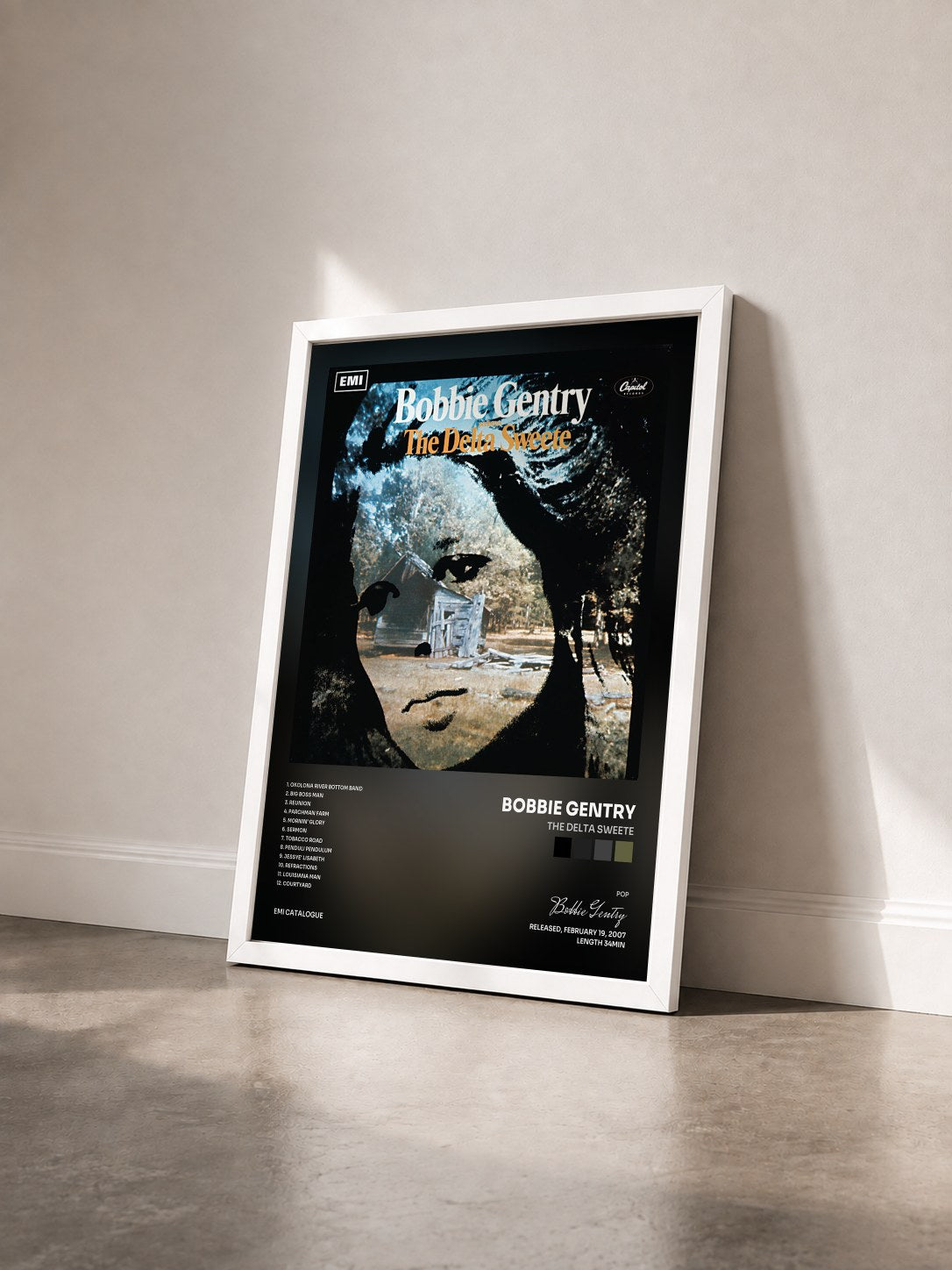 #blanc Tableau de l'album The Delta Sweete de Bobbie Gentry vu de trois quarts, cadre blanc