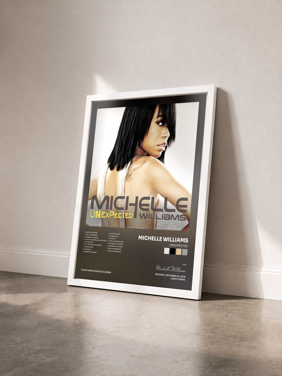 #blanc Tableau de l'album Unexpected de Michelle Williams vu de trois quarts, cadre blanc