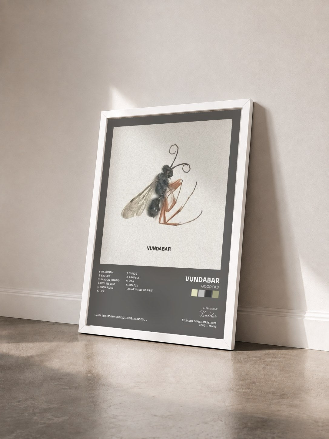 #blanc Tableau de l'album Good Old de Vundabar vu de trois quarts, cadre blanc