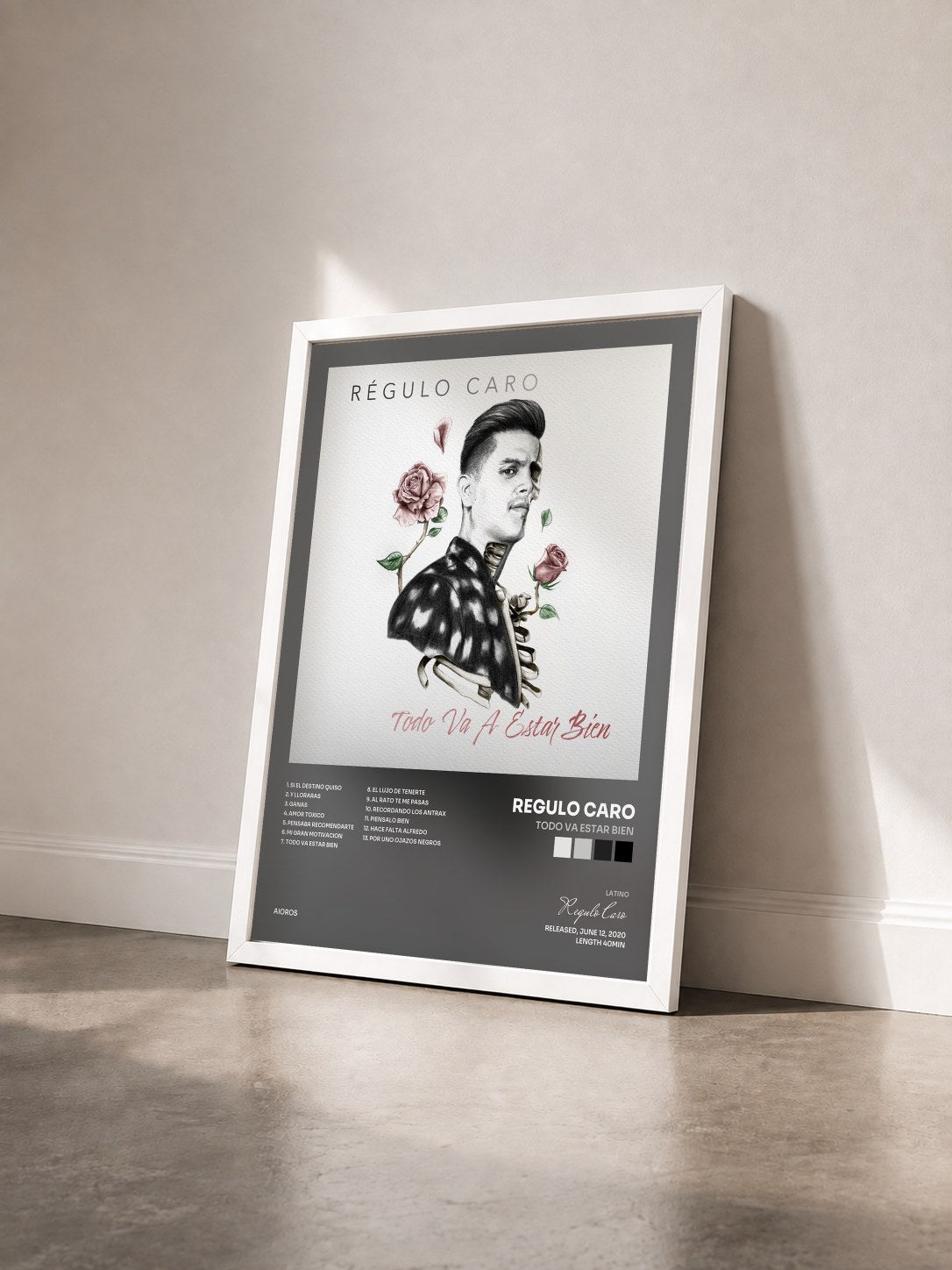 #blanc Tableau de l'album Todo Va Estar Bien de Regulo Caro vu de trois quarts, cadre blanc
