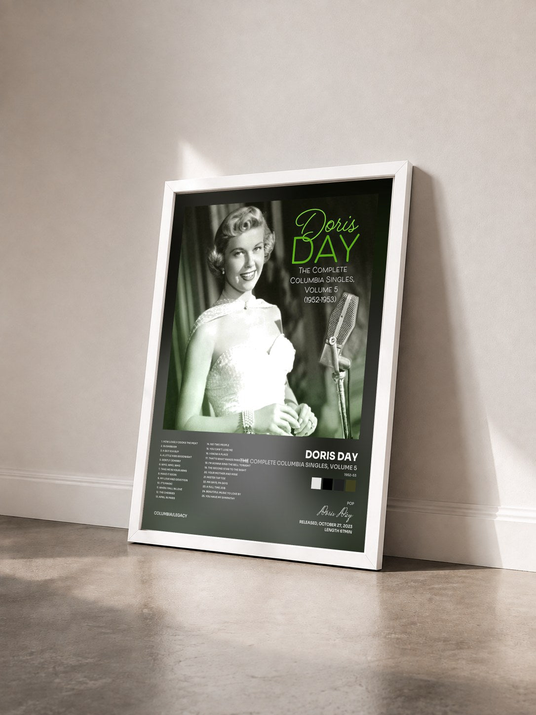 #blanc Tableau de l'album The Complete Columbia Singles, Volume 5 (1952-53) de Doris Day vu de trois quarts, cadre blanc