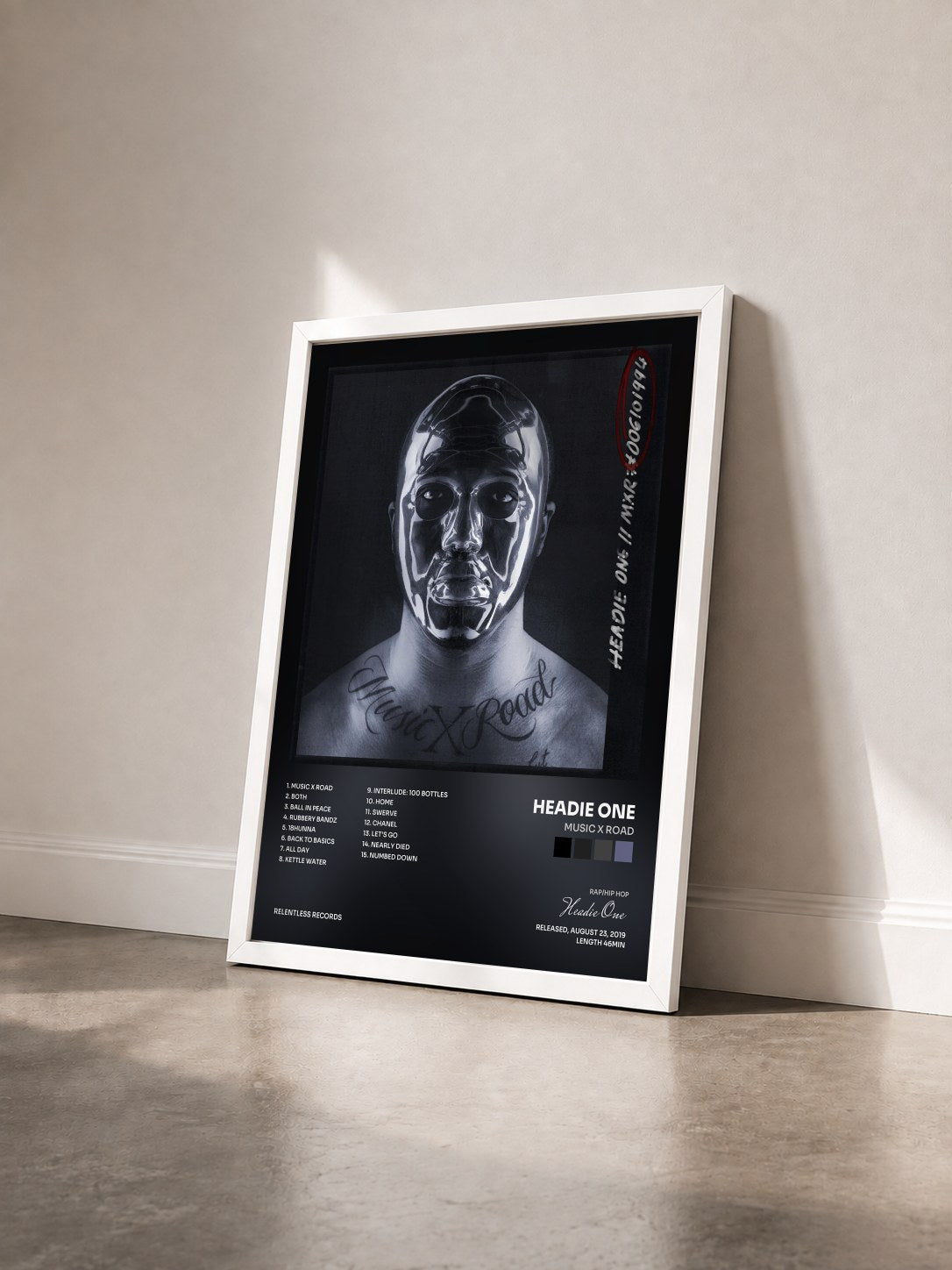 #blanc Tableau de l'album Music x Road de Headie One vu de trois quarts, cadre blanc