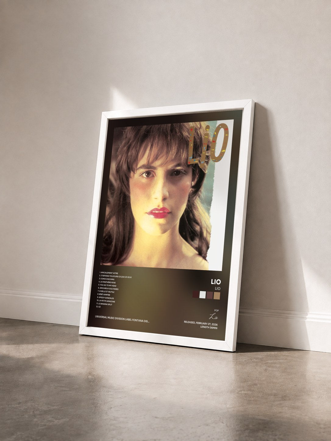 #blanc Tableau de l'album Lio de Lio vu de trois quarts, cadre blanc