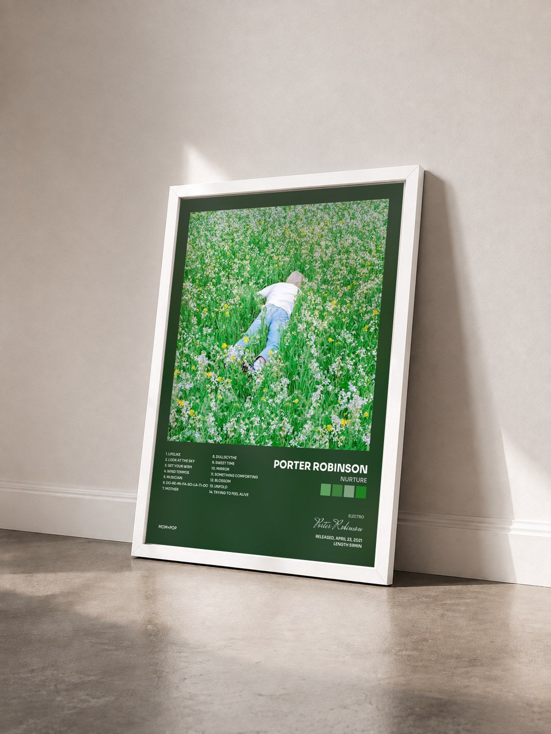 #blanc Tableau de l'album Nurture de Porter Robinson vu de trois quarts, cadre blanc