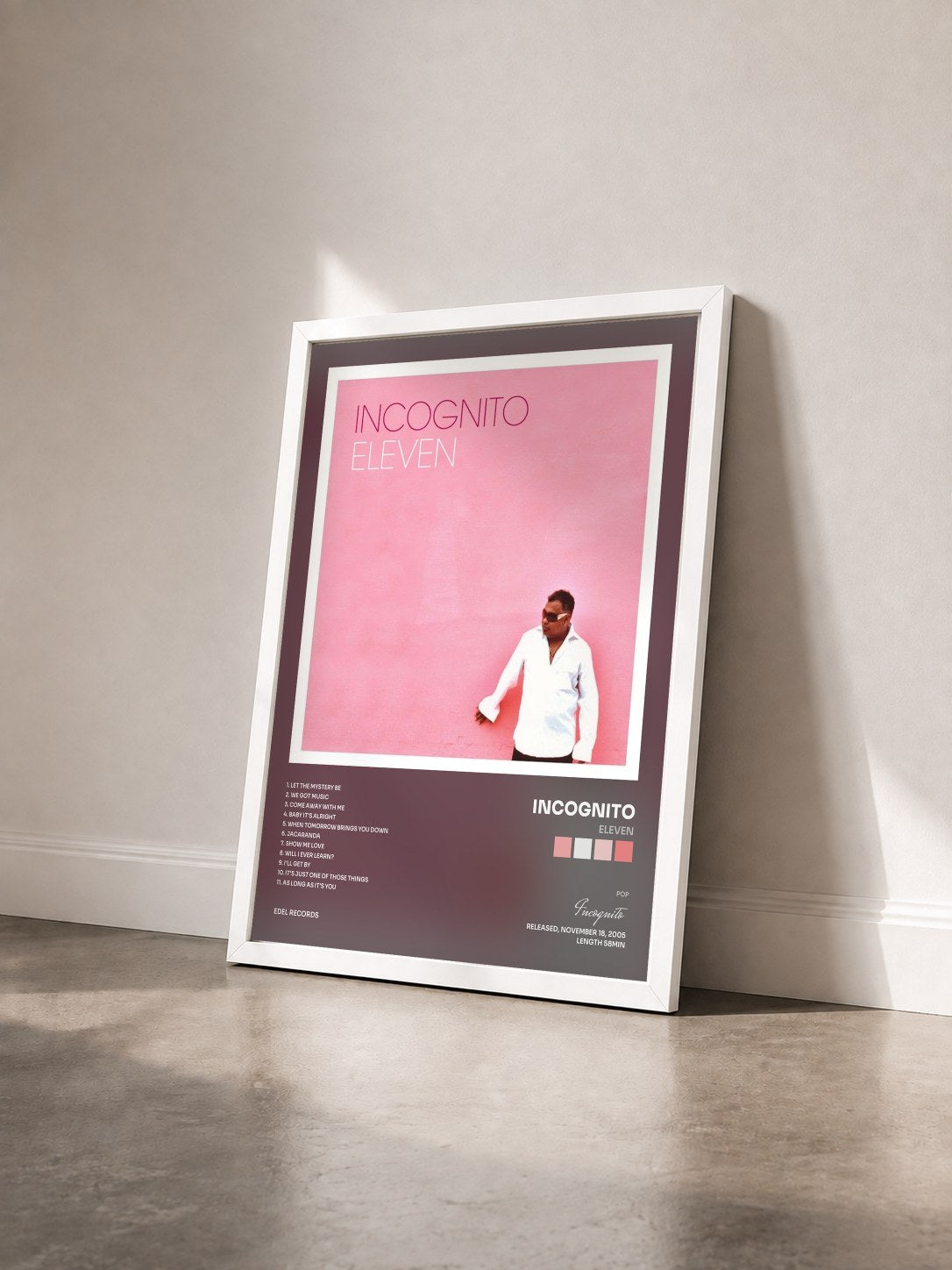 #blanc Tableau de l'album Eleven de Incognito vu de trois quarts, cadre blanc