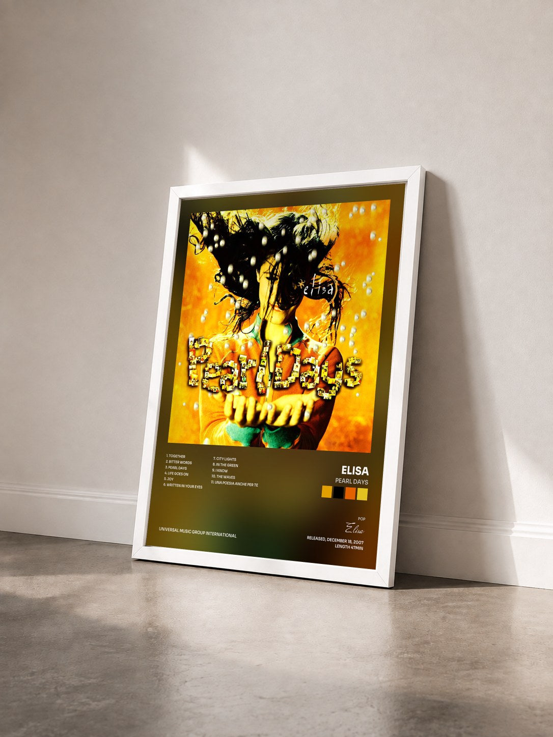 #blanc Tableau de l'album Pearl Days de Elisa vu de trois quarts, cadre blanc