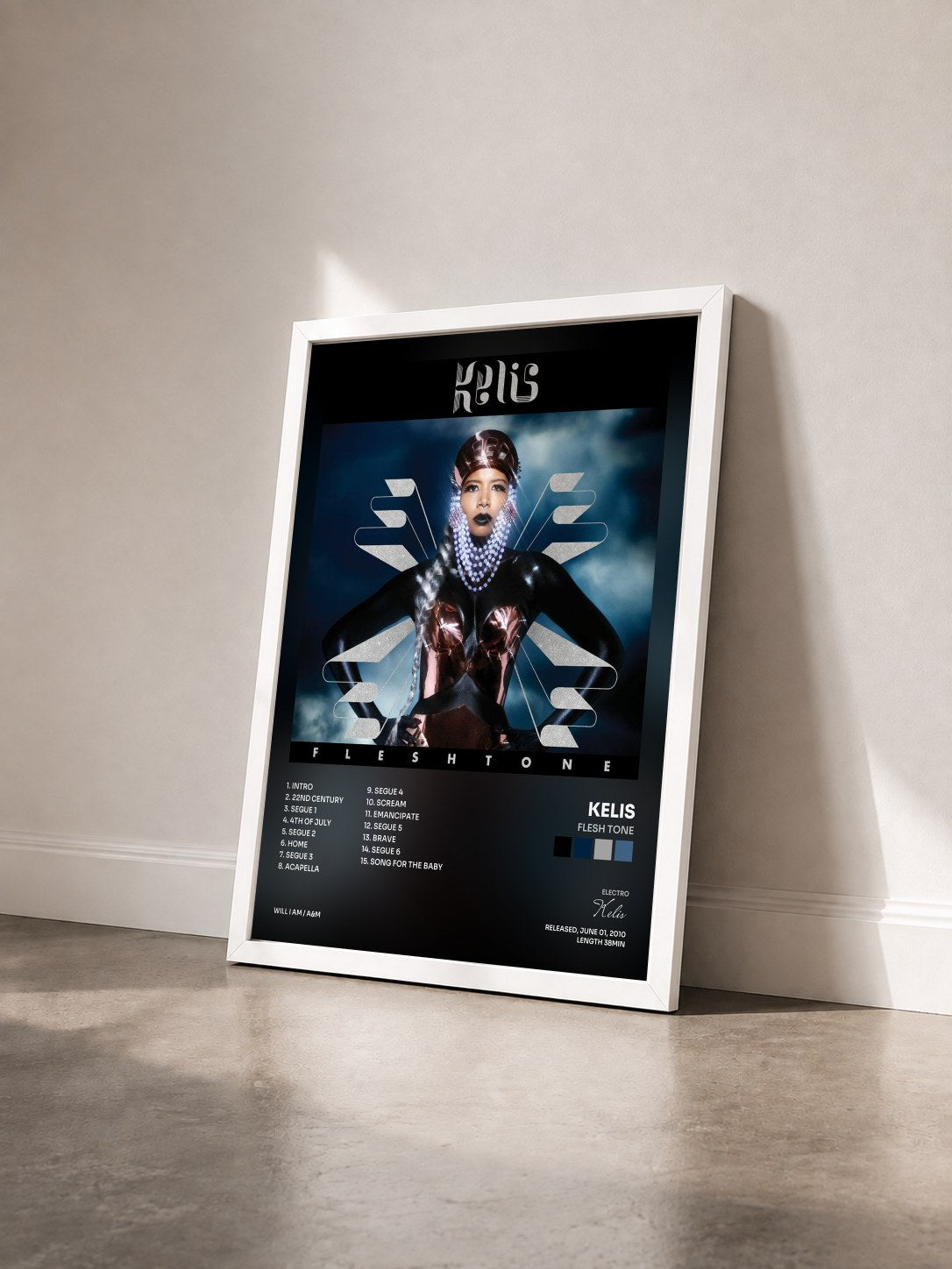 #blanc Tableau de l'album Flesh Tone de Kelis vu de trois quarts, cadre blanc