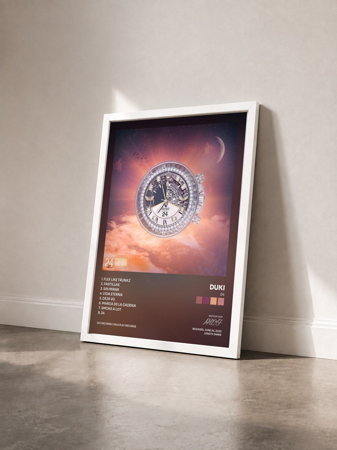 #blanc Tableau de l'album 24 de DUKI vu de trois quarts, cadre blanc