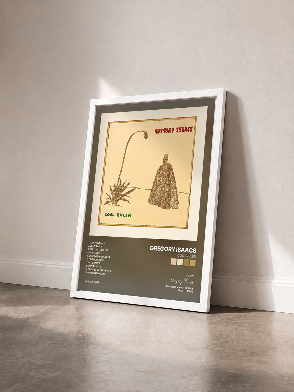 #blanc Tableau de l'album Cool Ruler de Gregory Isaacs vu de trois quarts, cadre blanc