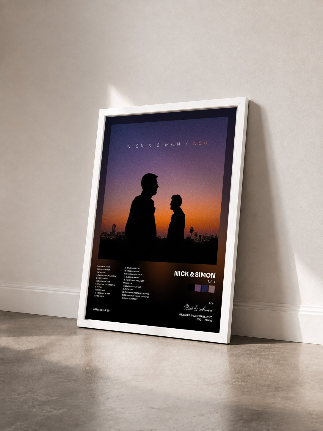 #blanc Tableau de l'album NSG de Nick & Simon vu de trois quarts, cadre blanc